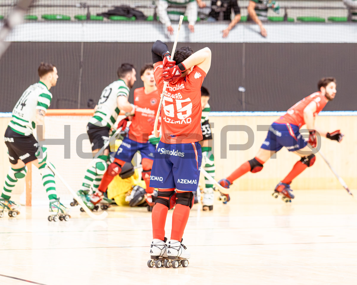 Oliveirense procurou a igualdade até ao apito final, mas não conseguiu o desejado golo.