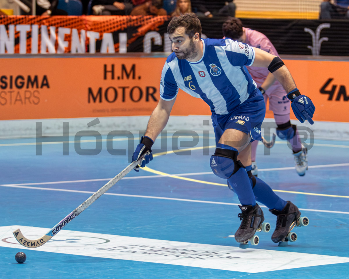 Edu Lamas, bicampeão pelo Porto, tricampeão em Portugal.