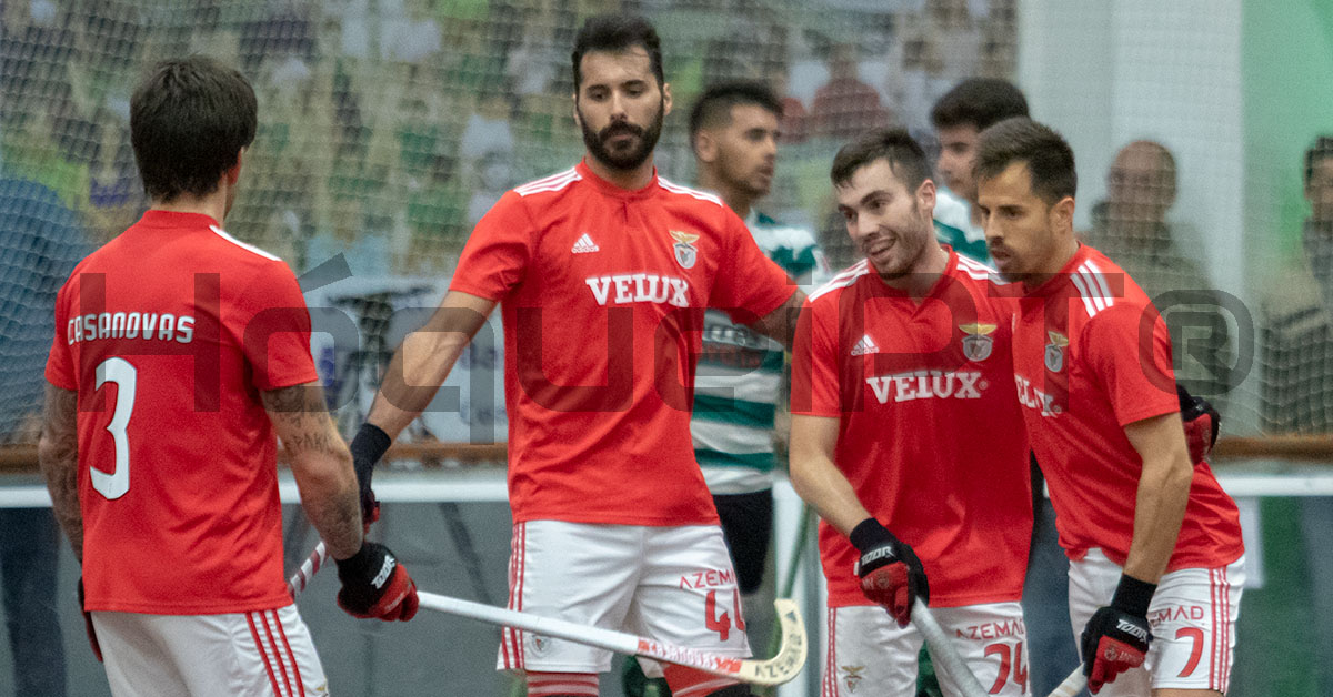 Oliveirense e Benfica nos 'oitavos'