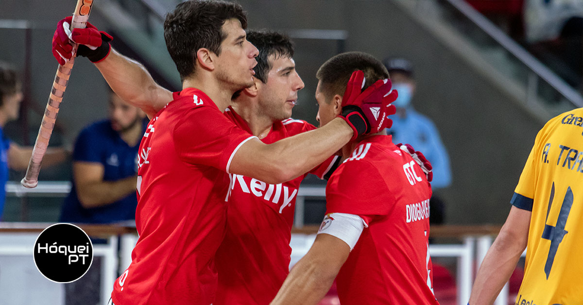 Benfica decide a abrir jogo e segunda parte