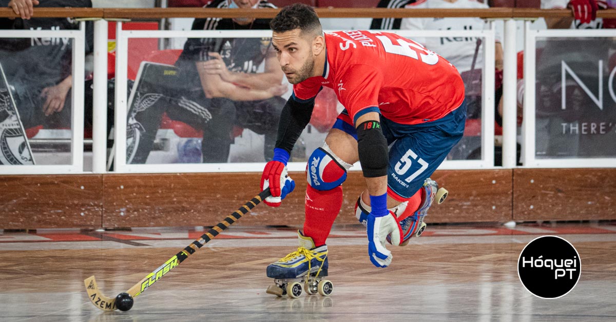 Oliveirense e Valença nos quartos-de-final