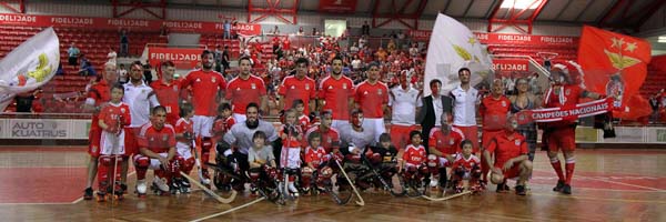 Benfica termina invicto e com goleada