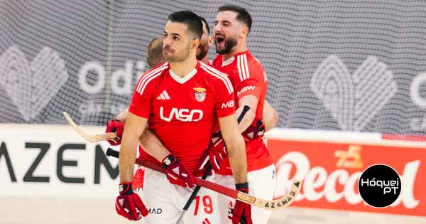 Benfica vence no Pico ao ritmo de bola parada