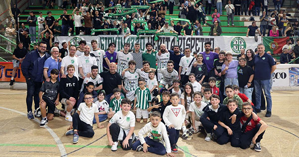 Giovinazzo cai nos quartos-de-final, numa caminhada para recordar