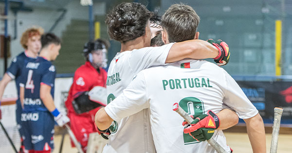 Estreias vitoriosas de Portugal e Espanha